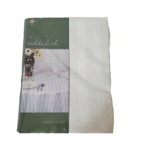 Home Trends Round White Satin Stripe Tablecloth 70" NIP